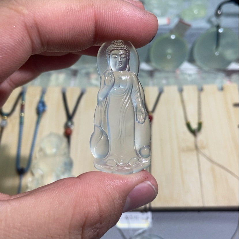 【闪购商品】蛇纹石玉颈饰未镶嵌@****生