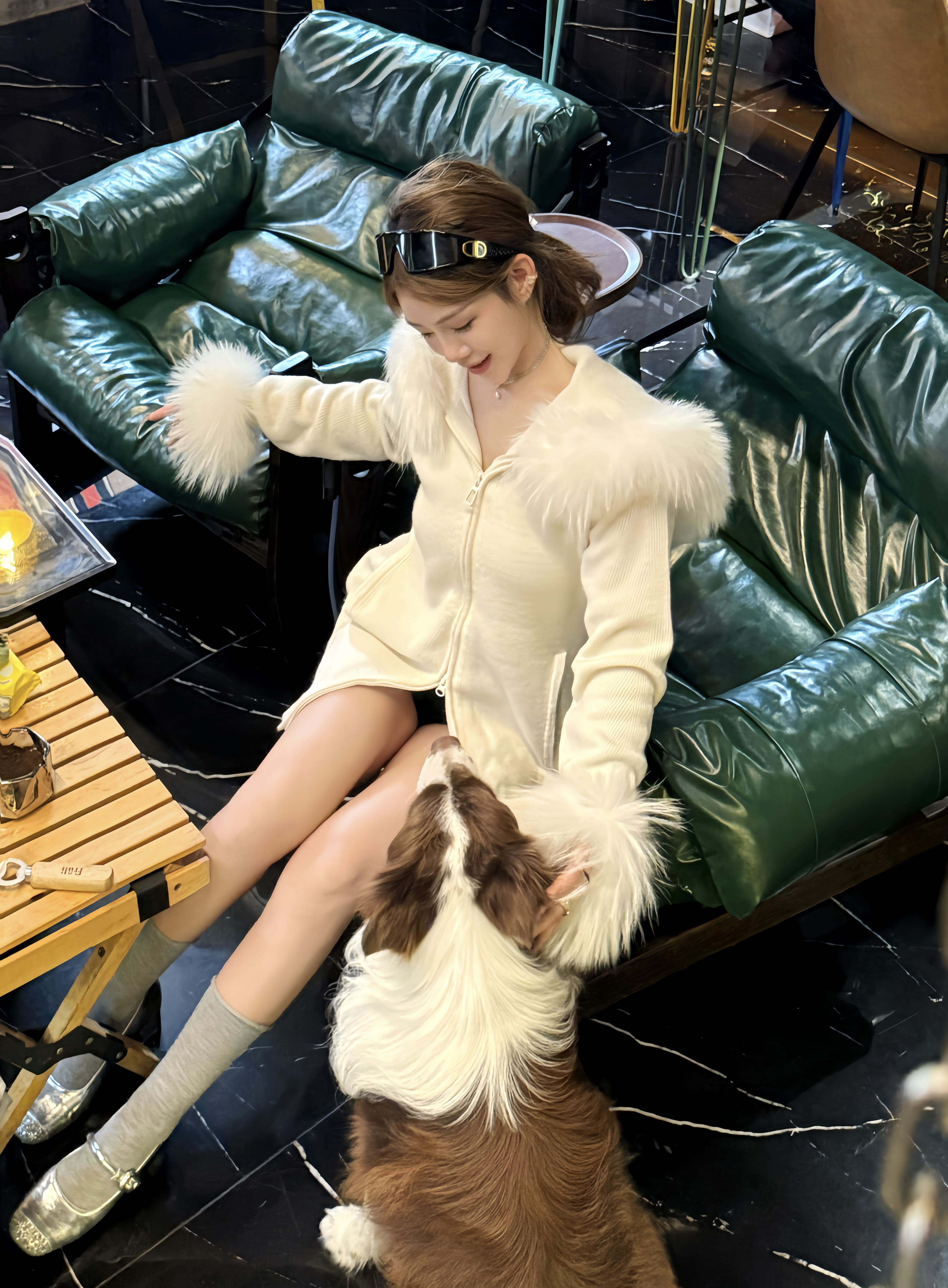 {达人专属}Jherrbem简赫本貉子毛领连帽羊毛开衫针织