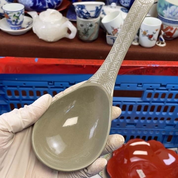 陶他家瓷器真美…开播了