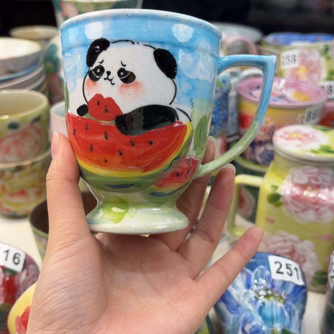 瓷片兔兔好可爱呀打