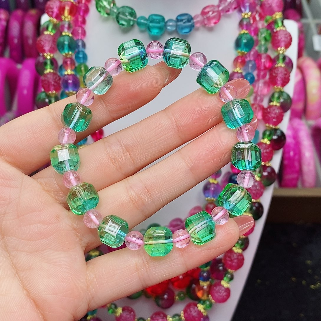 一***甜珐琅非金属壁喜方手串