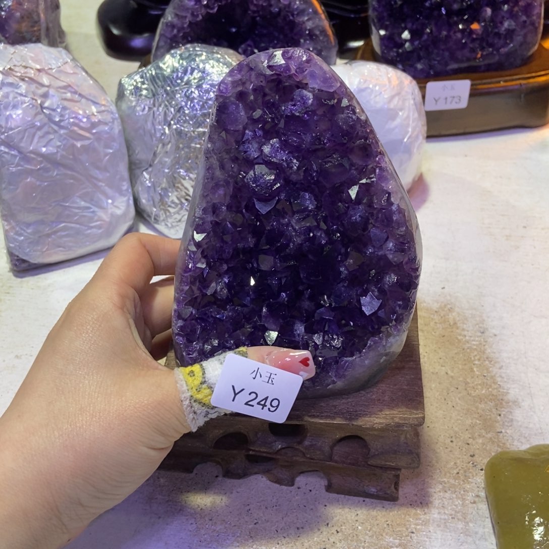 水晶摆件未镶嵌摆件