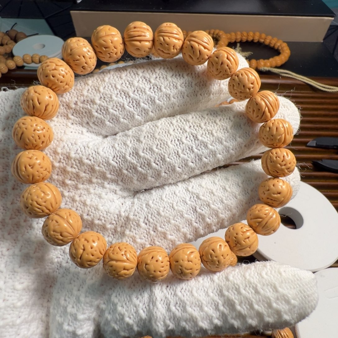 C***.龙脊菩提吊坠黄桃1