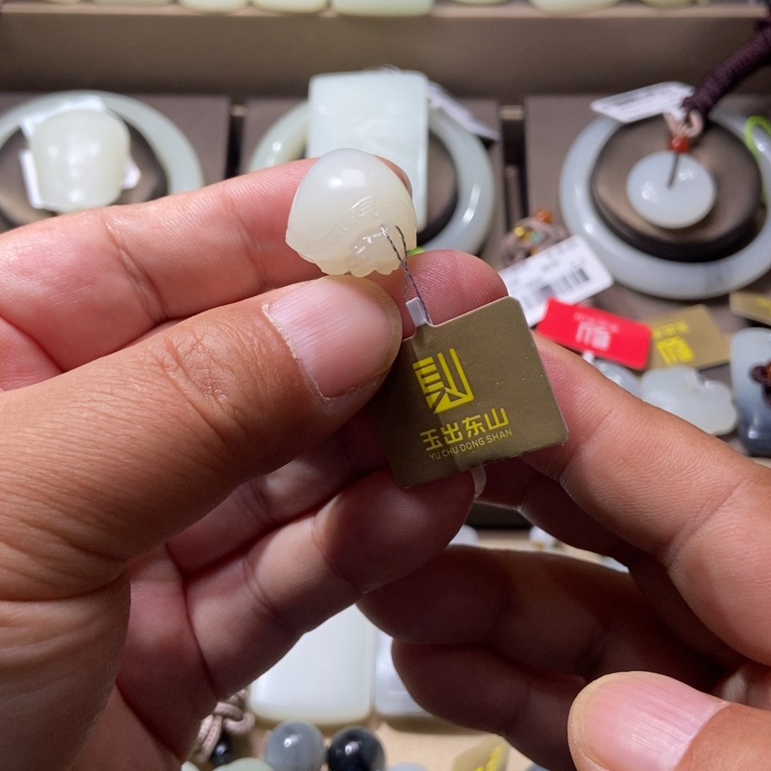 和田玉（白玉）未镶嵌颈饰