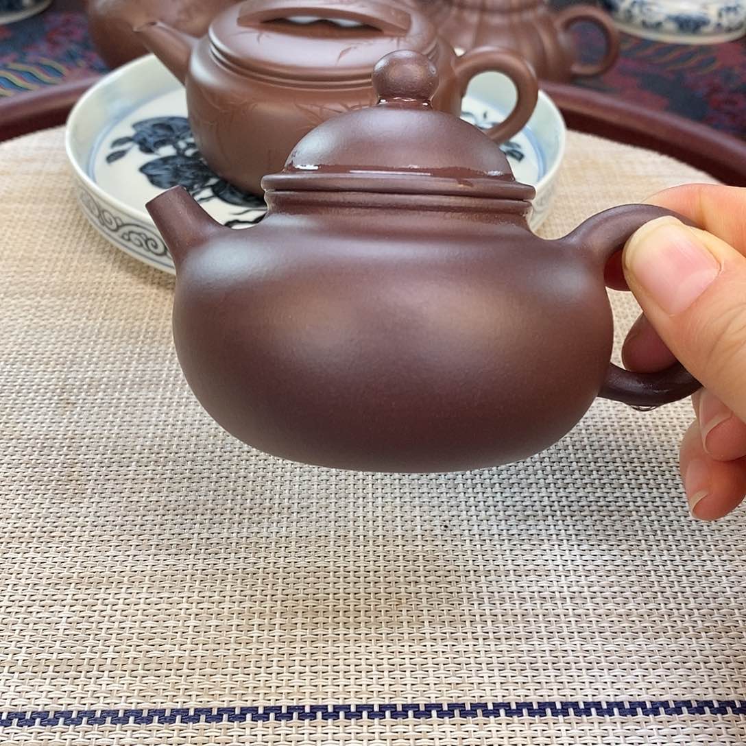 茶壶紫砂黄龙山原矿紫泥制作