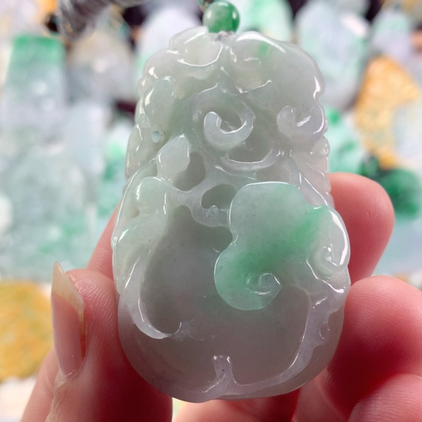 【闪购商品】翡翠吊坠(不含链)未镶嵌