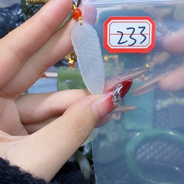 和田玉和田玉边角料随机发未镶嵌