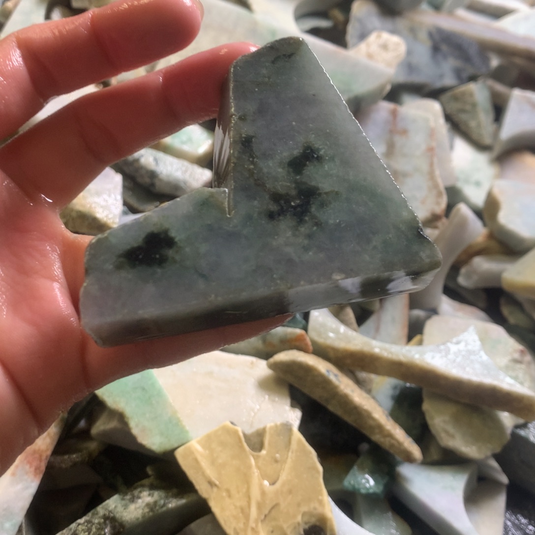 翡翠颈饰未镶嵌缅甸翡翠