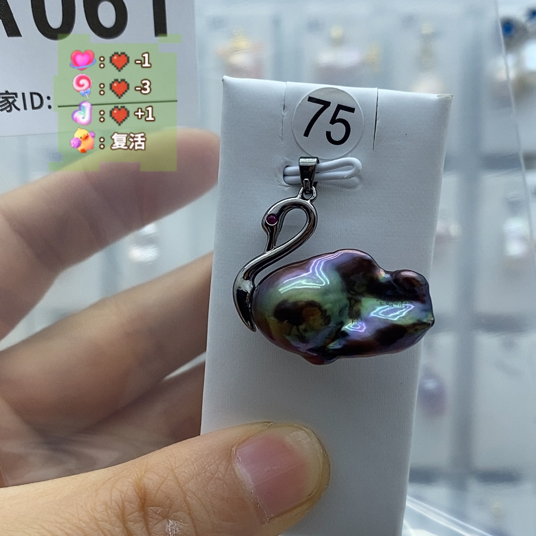 颈饰淡水珍珠钛钢