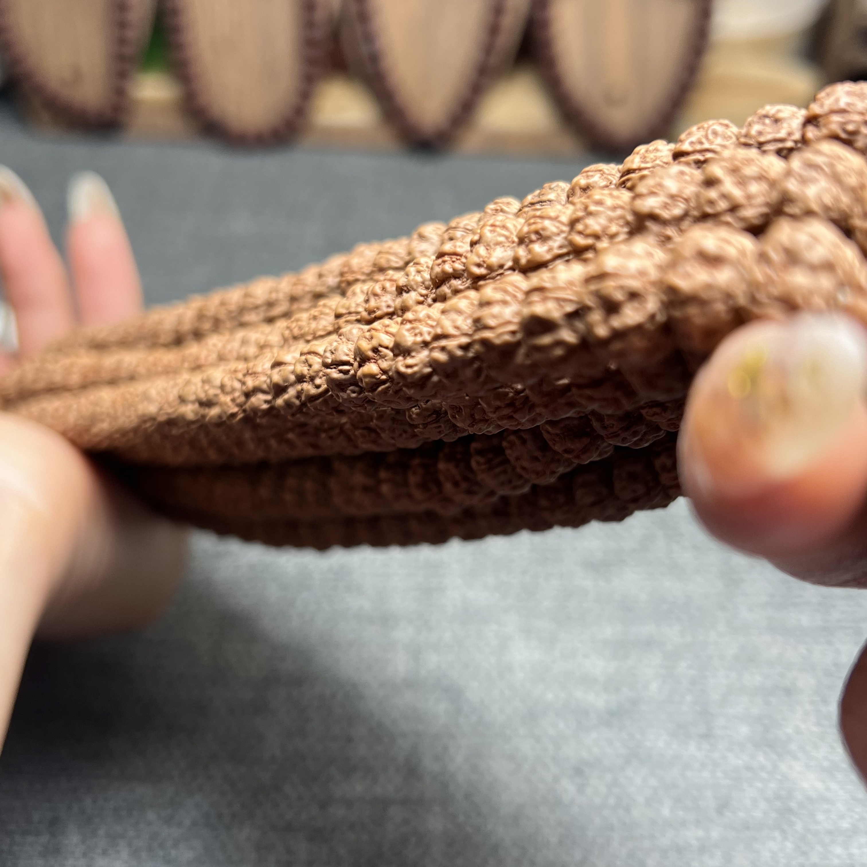 金刚菩提原生态树王长串9-11mm左右礼盒发