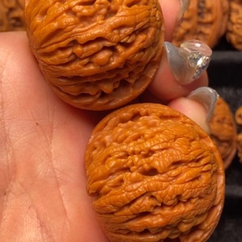 文玩核桃把件秦岭山脉核桃