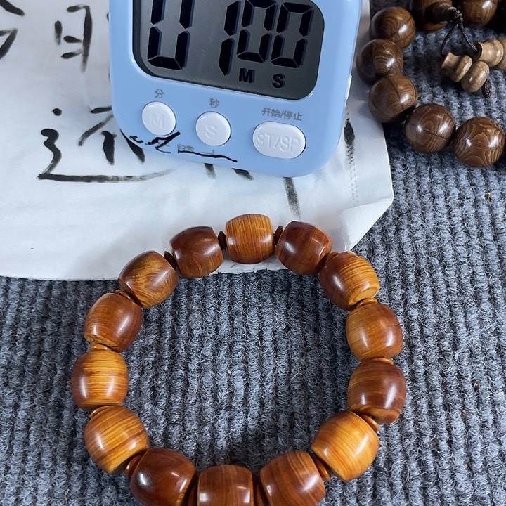 漫***光崖柏全陈化料直切把玩手串