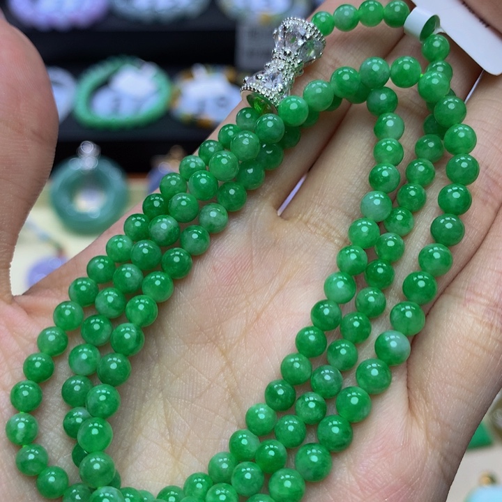 翡翠手链未镶嵌翡翠