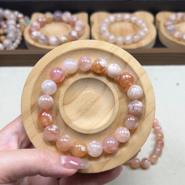 n***.玛瑙/玉髓未镶嵌手链10.6mm 糖果手串35