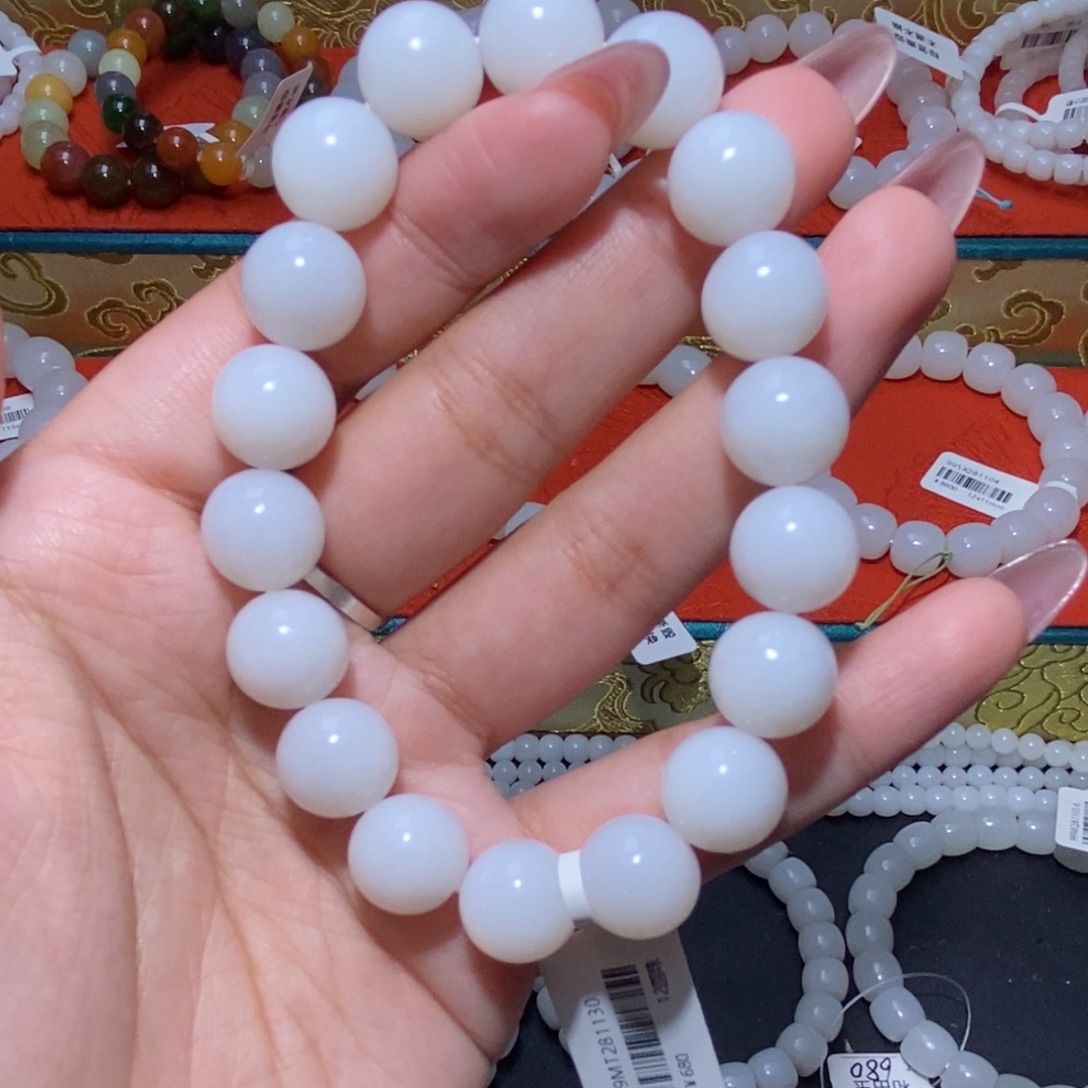 和田玉未镶嵌手链12圆珠