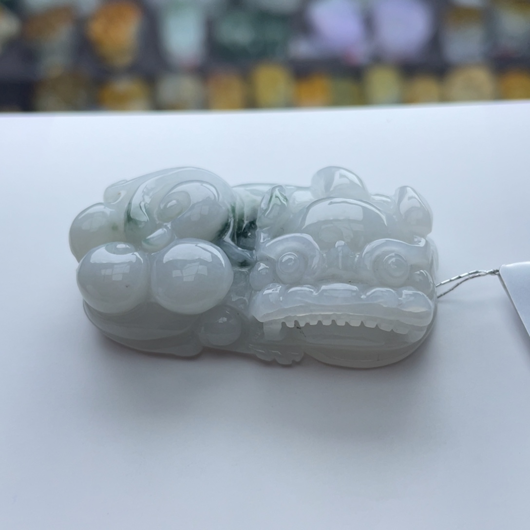 翡翠颈饰未镶嵌貔貅