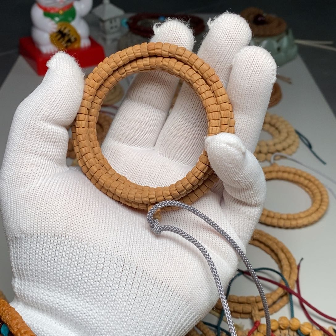 手串柏香籽/百香籽啄*?