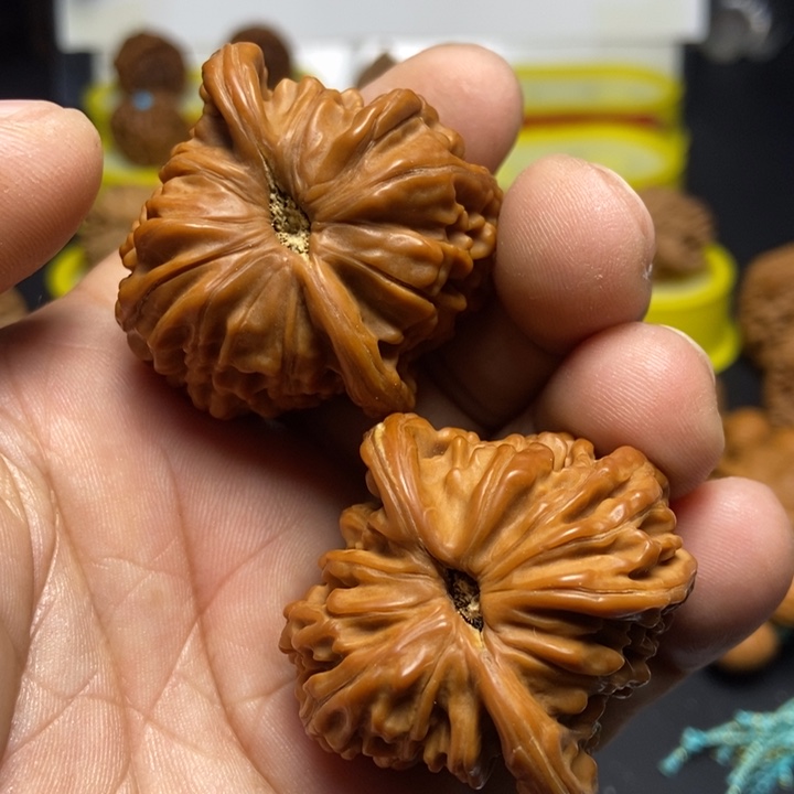 文玩核桃把件四座楼狮子头10