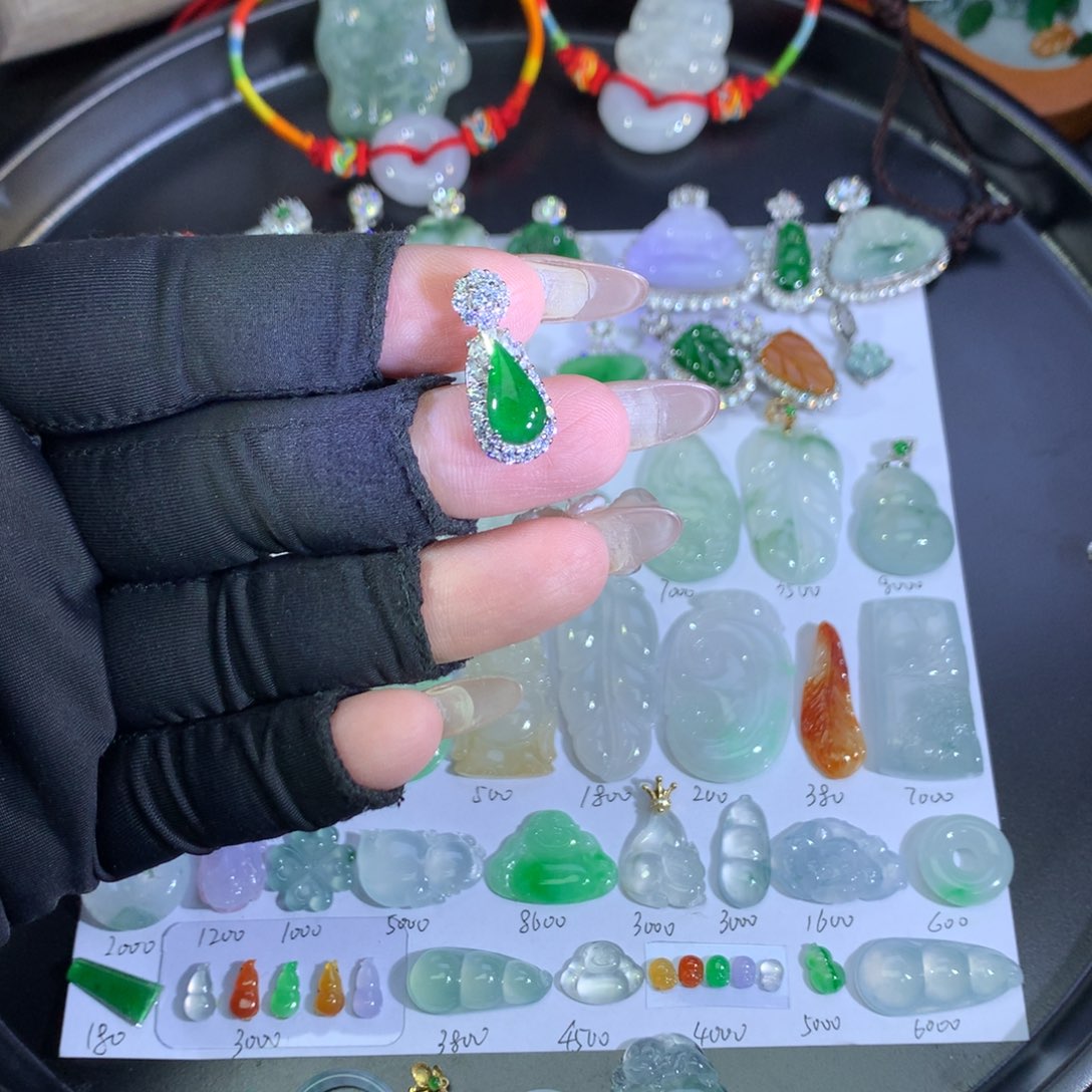 翡翠银S925镶嵌吊坠(不含链)绿水滴