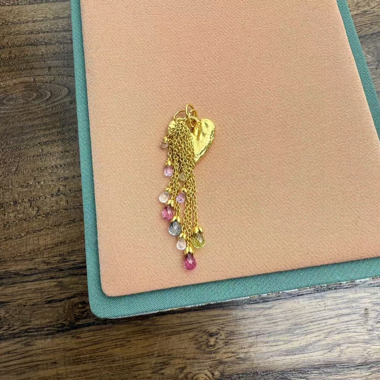 足金爱心流苏款吊坠