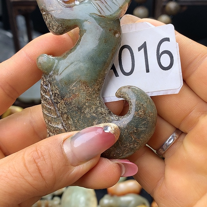 和田玉（糖玉）未镶嵌车挂