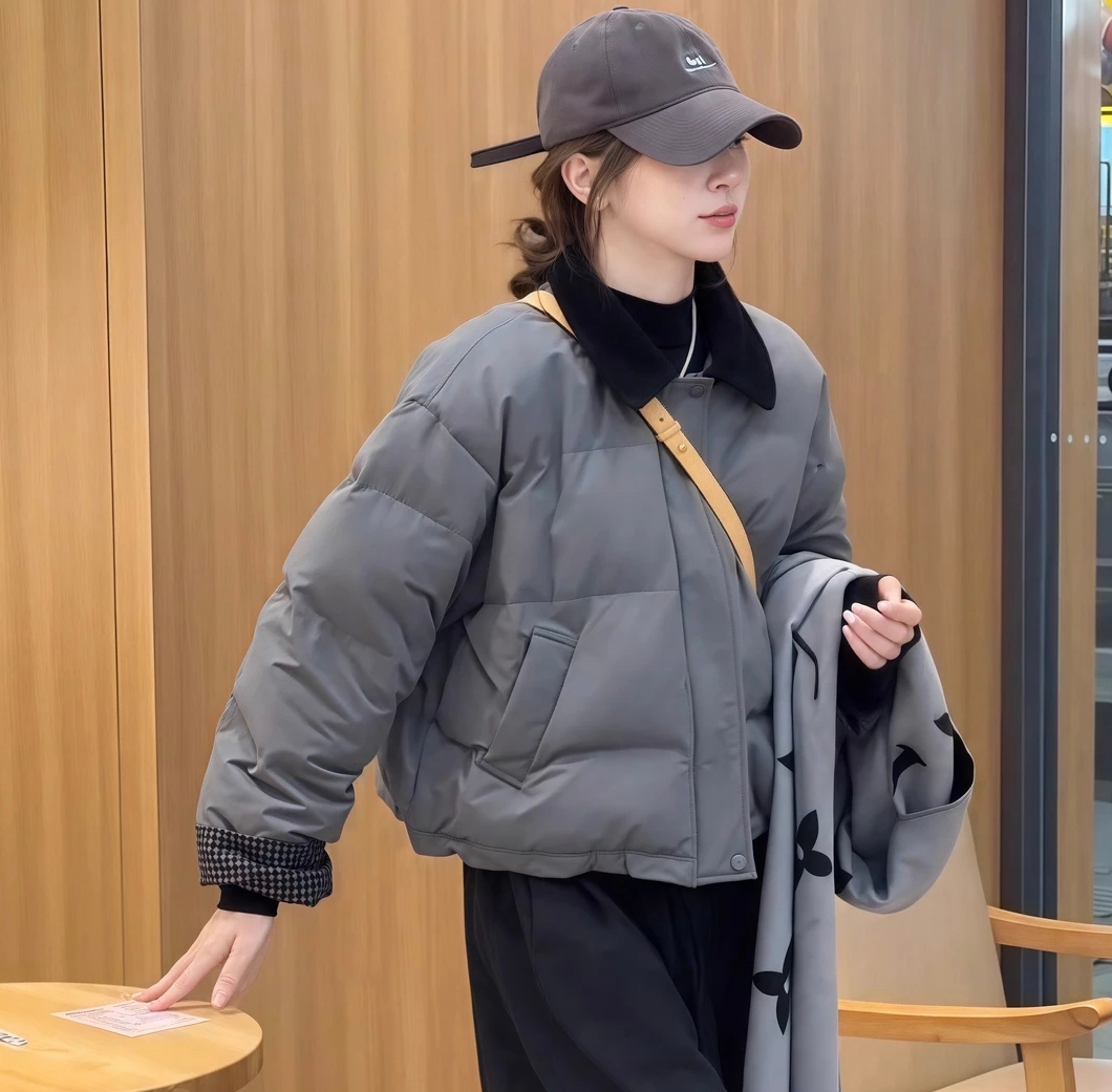 2025冬季新款韩版翻领拼接高级显瘦百搭时尚短款棉服