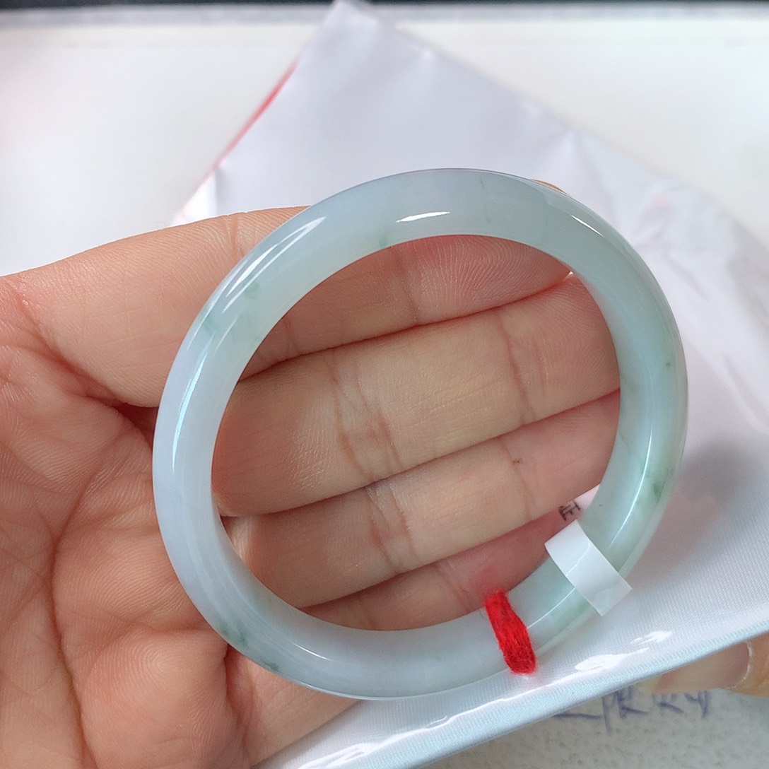 翡翠手镯未镶嵌 贵妃⑨④