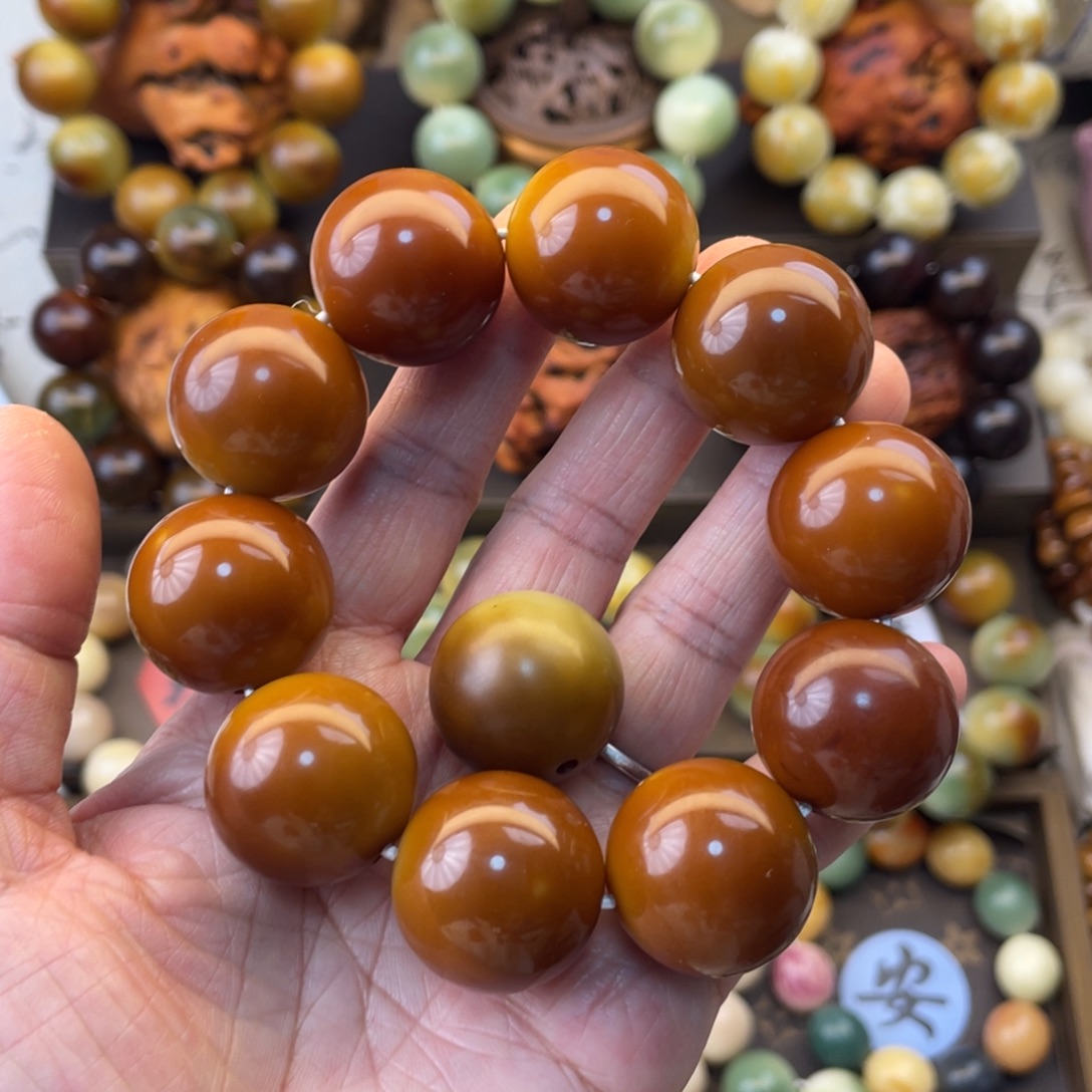 欧***易龙脊菩提吊坠默认微瑕
