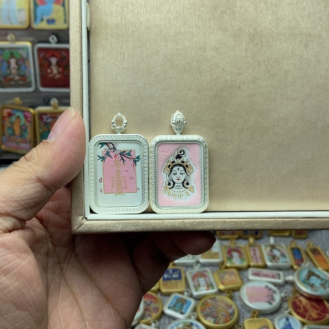 吊坠纯手绘白妈妈桃花符双