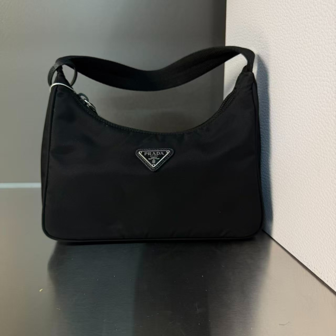 99新 Prada/普拉达 唐唐专属/单肩包/杭州仓/064