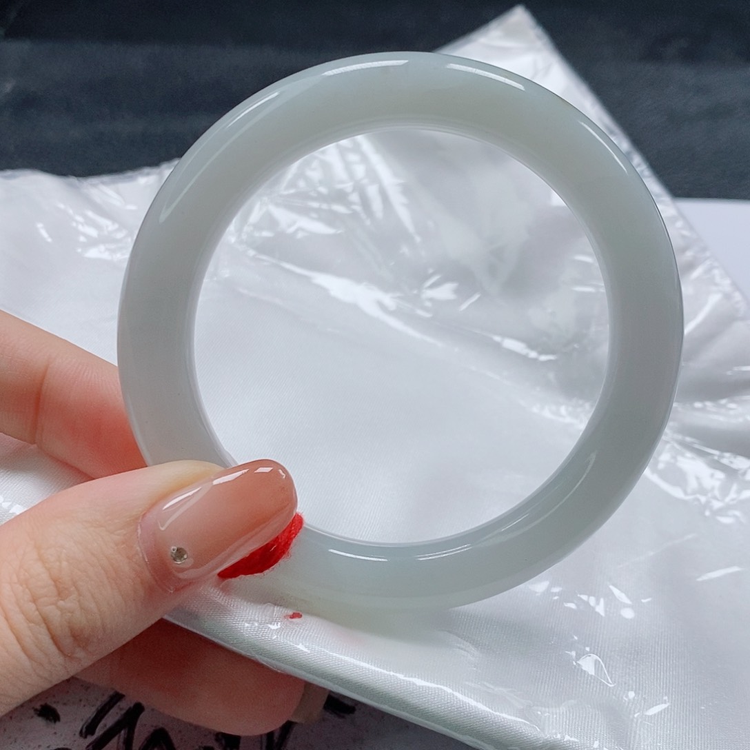 【闪购商品】未镶嵌手镯（圆镯）翡翠459号