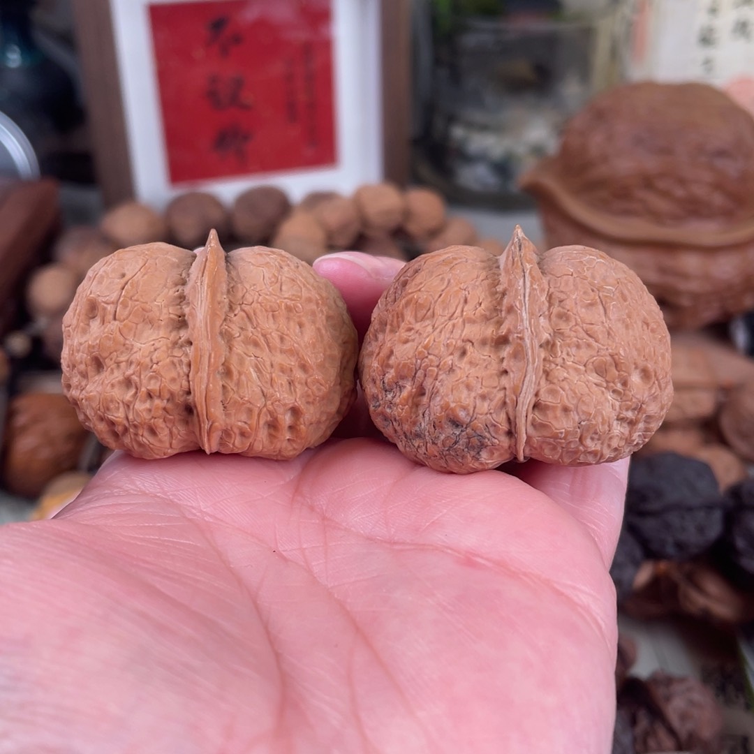 文玩核桃把件纳福元宝41尺