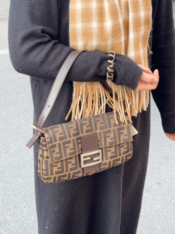 95新 FENDI/芬迪 芬迪小法棍