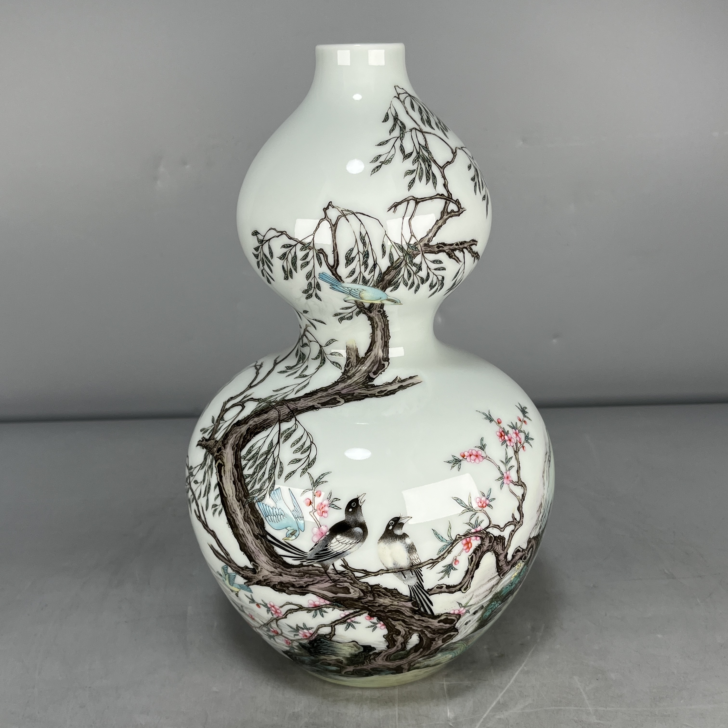 仿古瓷 仿古大清雍正年制珐琅彩花鸟诗文葫芦瓶