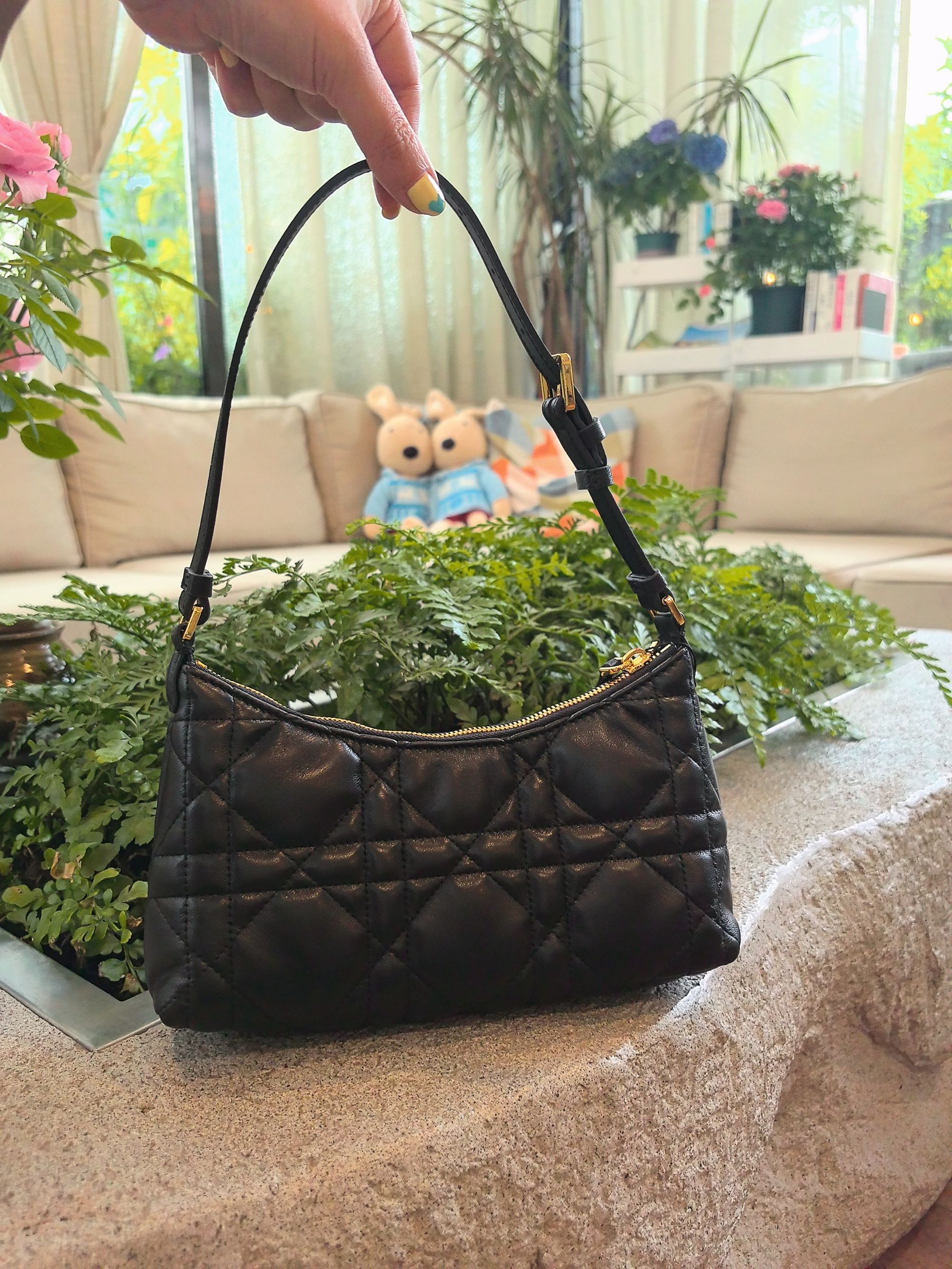 2025时尚百搭高级气质单肩斜羊皮腋下菱格包