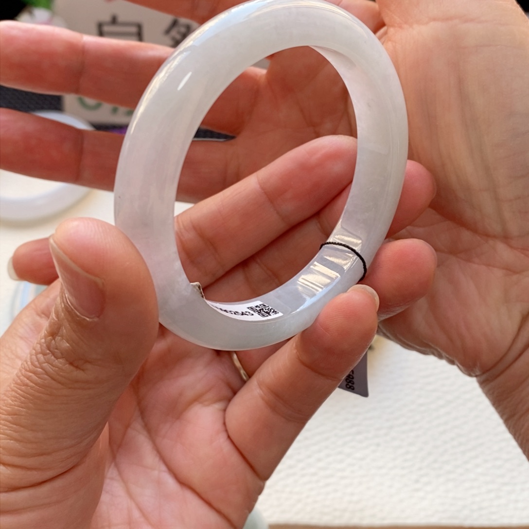 翡翠手镯未镶嵌11号