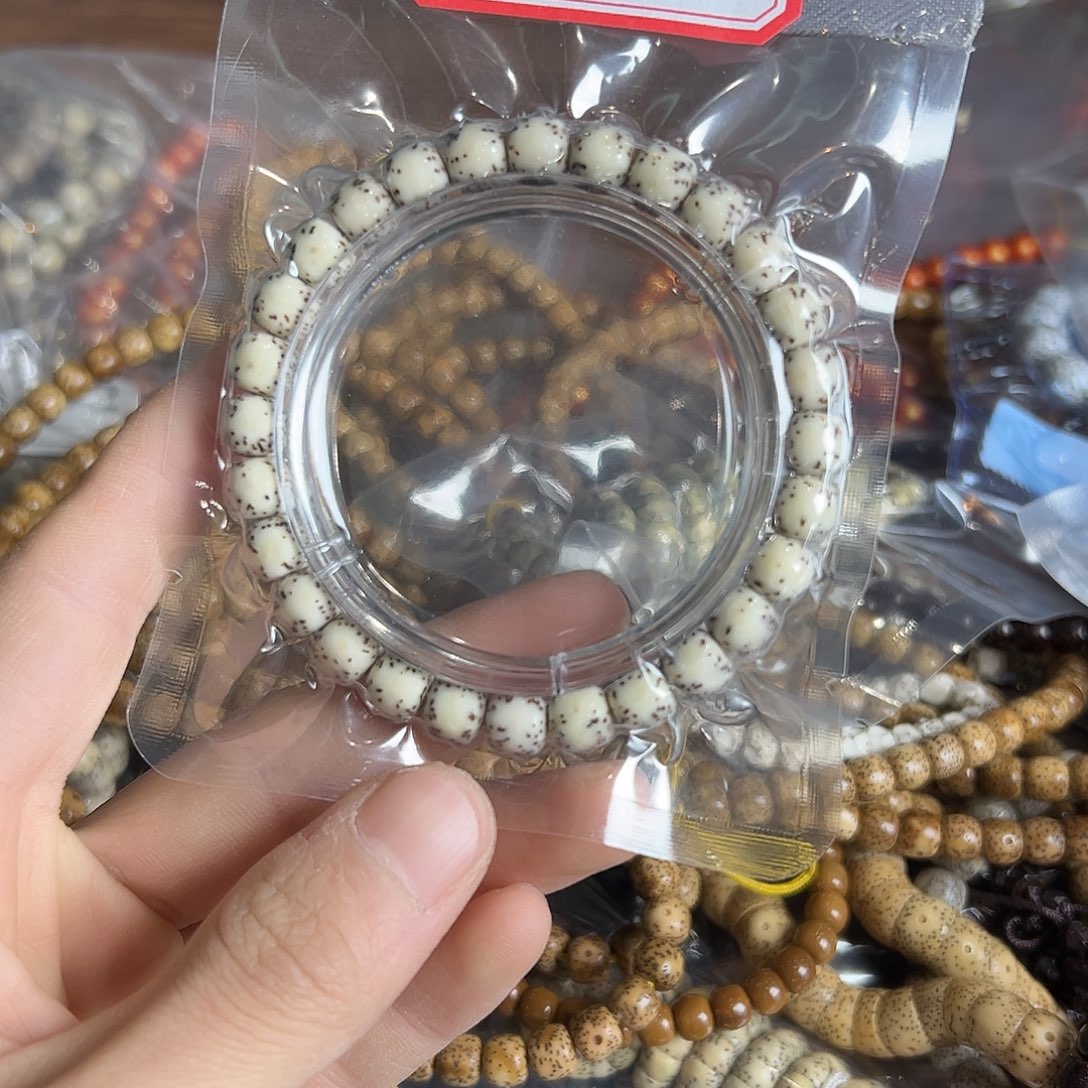 吊坠星月菩提8的河豚有连星，76