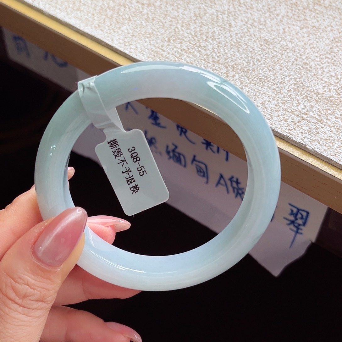 翡翠未镶嵌手镯手镯