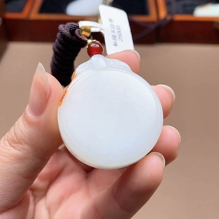 和田玉挂件未镶嵌欢**地F