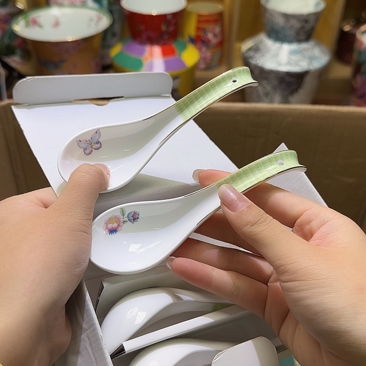 骨瓷实付满10包邮哈