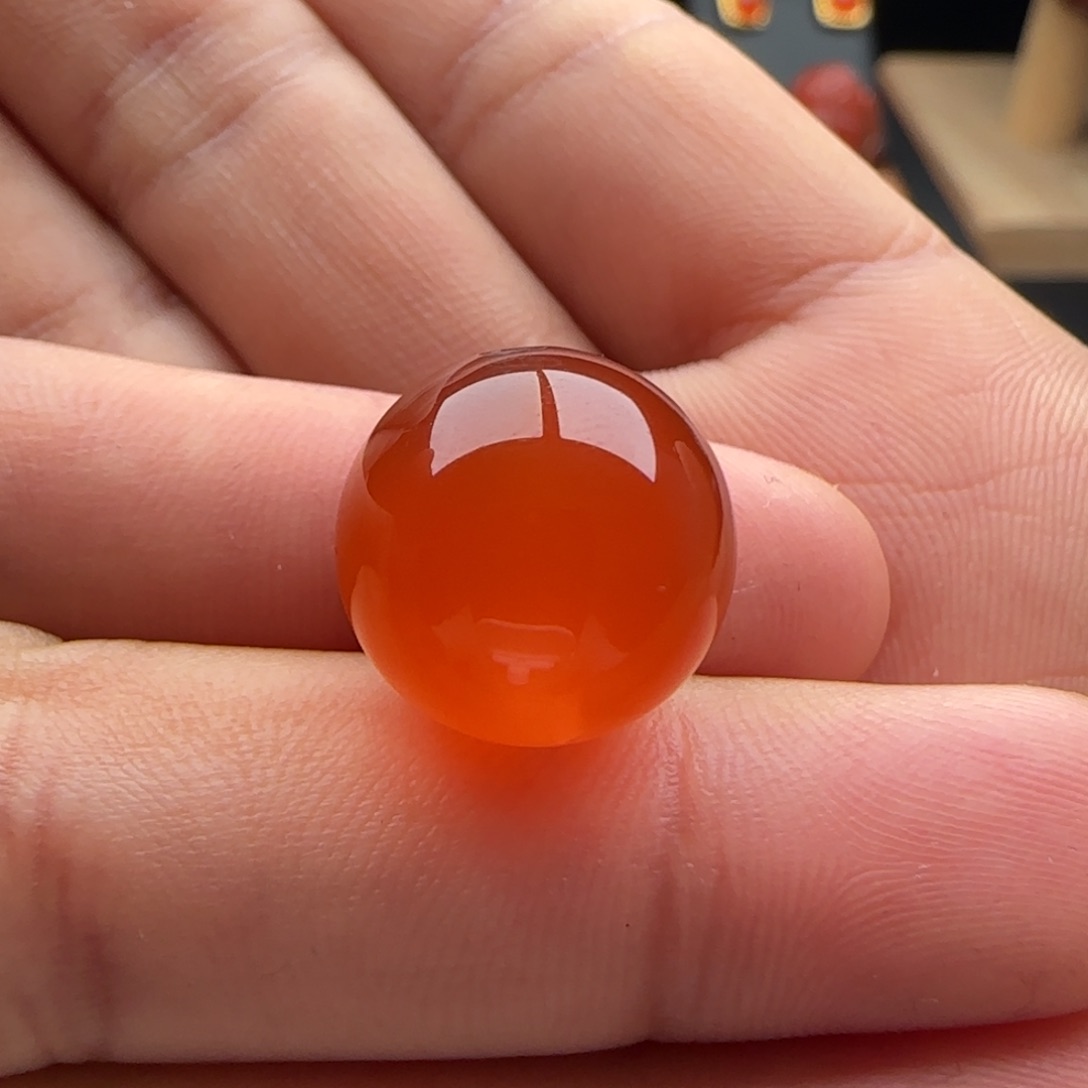 南红玛瑙圆珠14.4未镶嵌孔裂