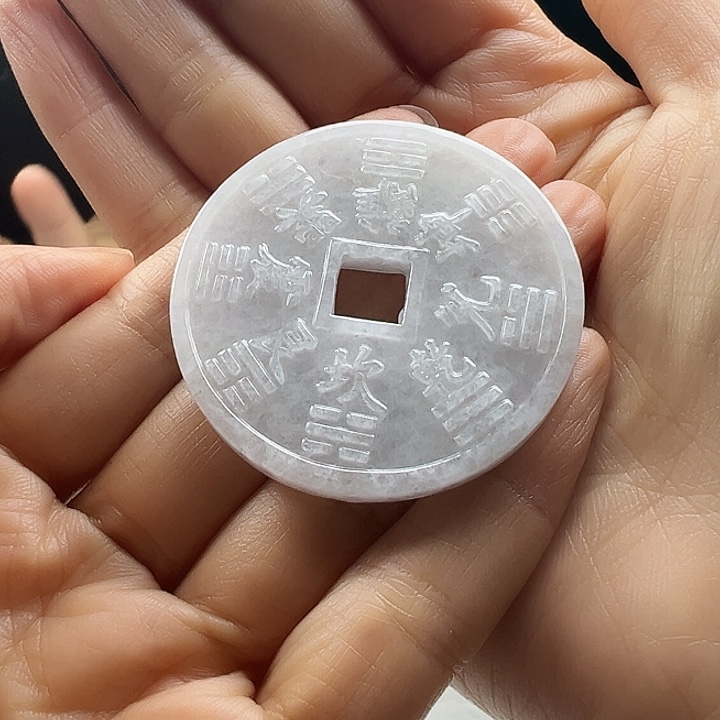 翡翠挂件未镶嵌翡翠挂件