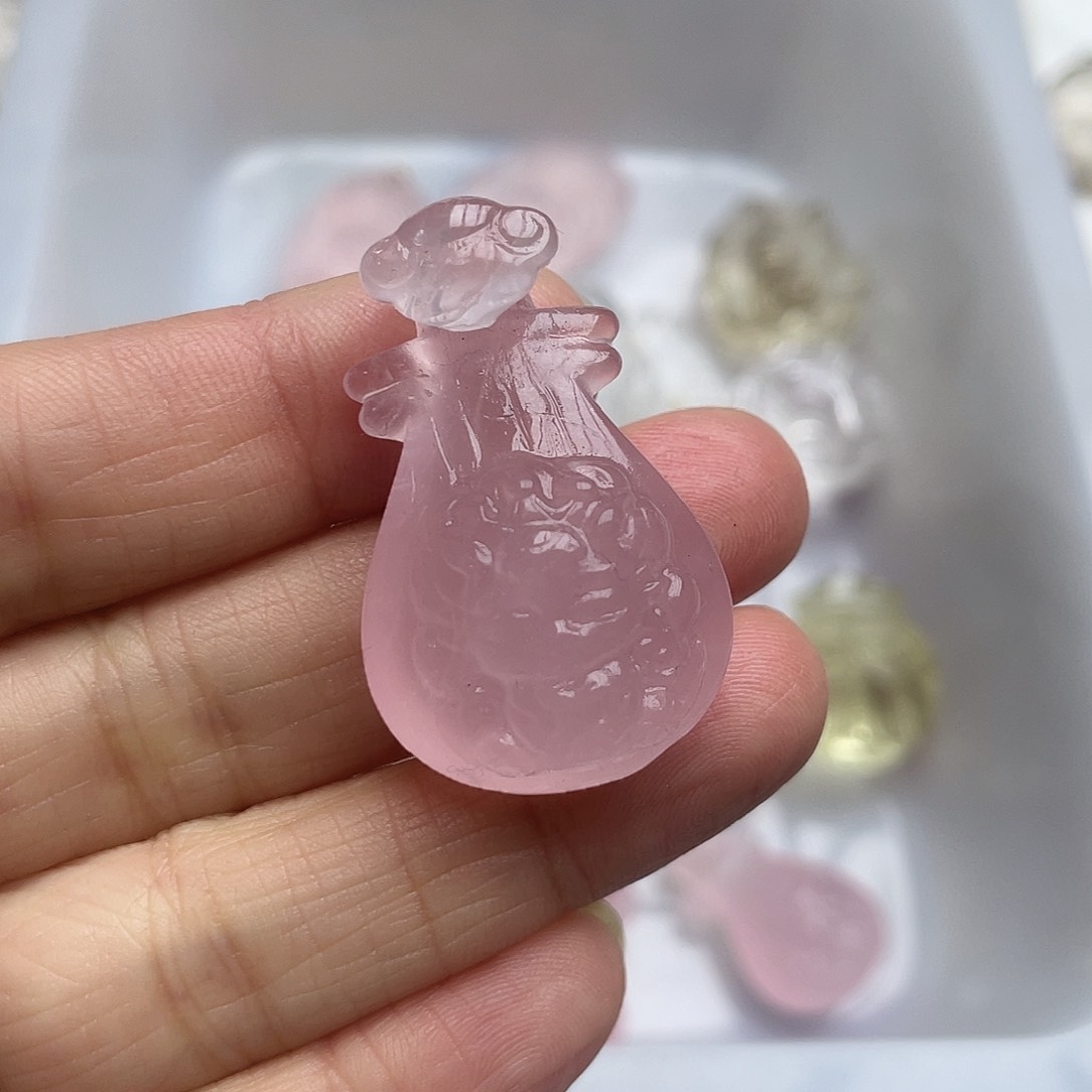 吊坠(不含链)未镶嵌水晶