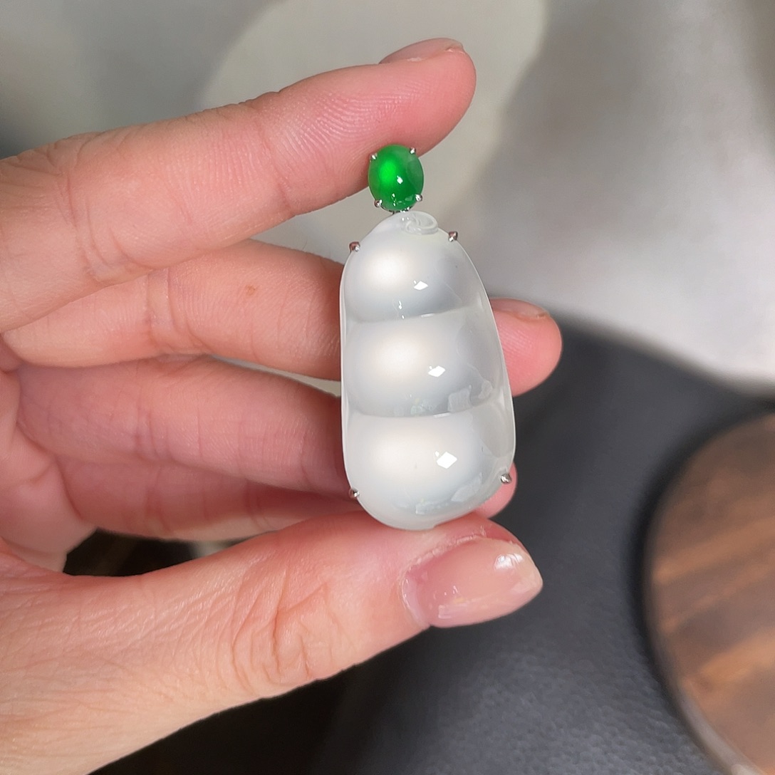 翡翠18K金镶嵌吊坠(不含链)