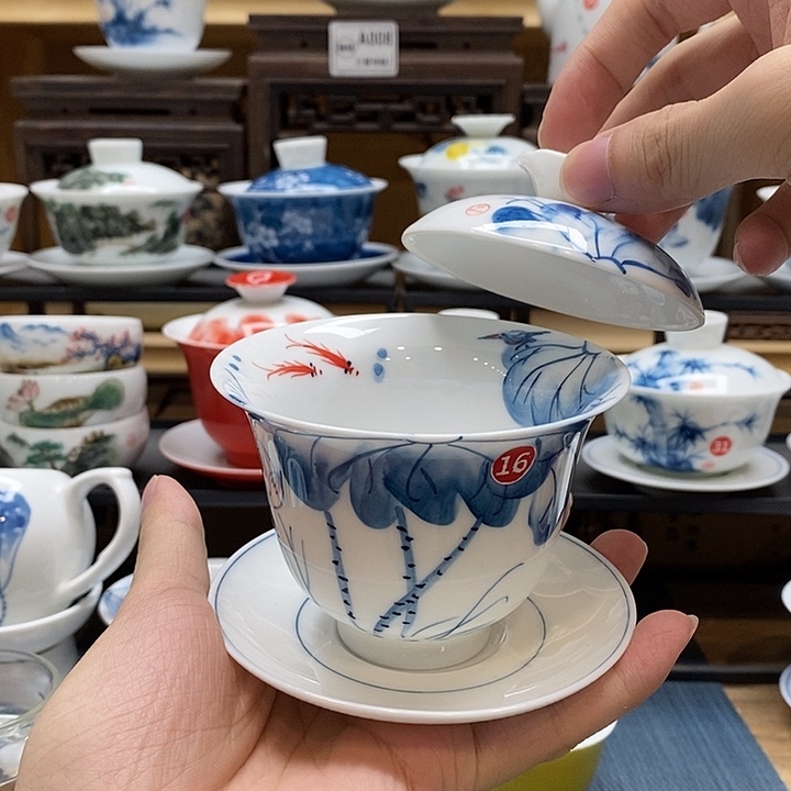 手绘内外绘荷花盖碗160cc釉下彩微瑕福利款