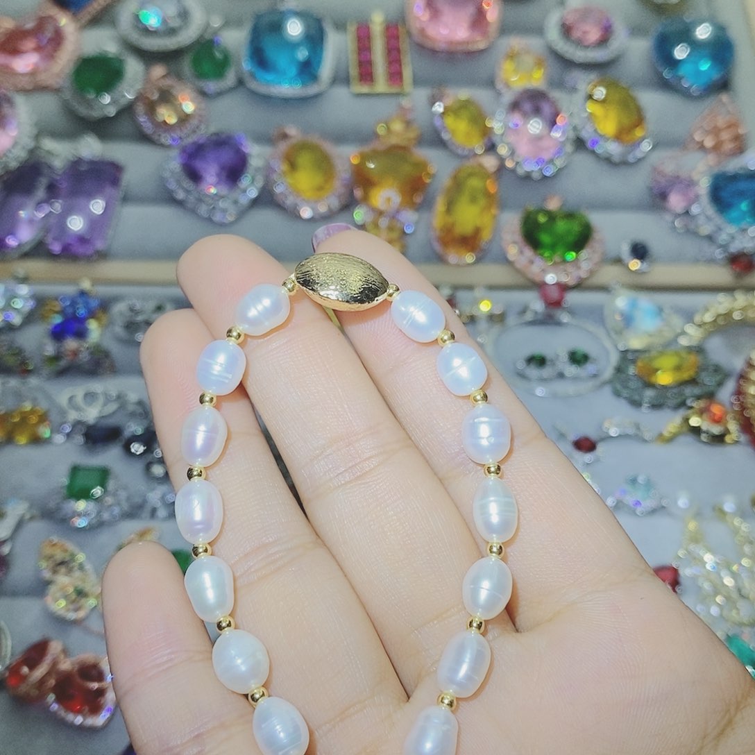 【闪购商品】托帕石耳饰银S925镶嵌