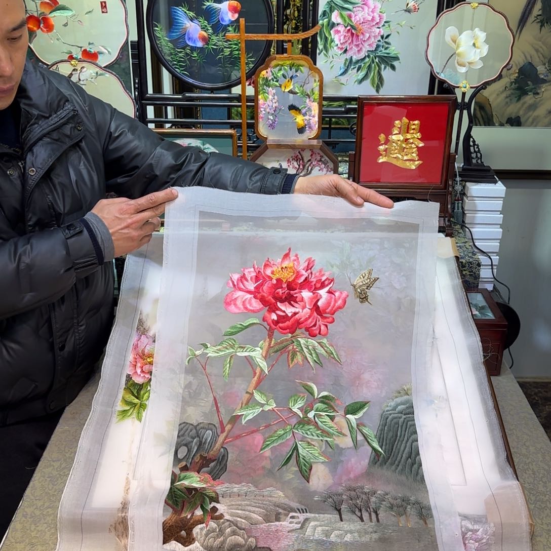 刺绣刺绣工艺精湛