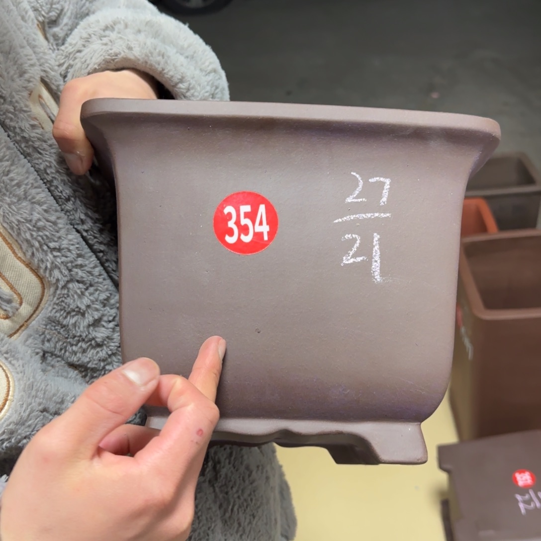 紫砂花盆呜呜呜呜