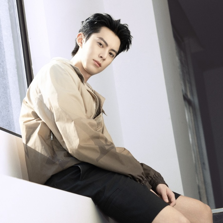 99新 LV 6792/LOUIS VUITTON SS25 高领夹克外套/50码/99新