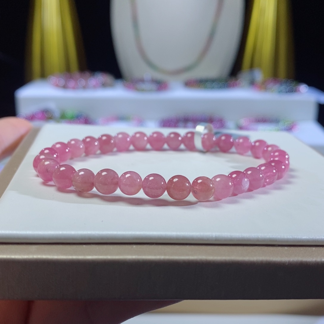 碧玺手链未镶嵌全粉